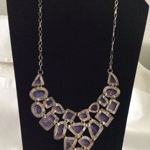 Vintage style Arttisan made Stone necklace. - Picture 3 of 6